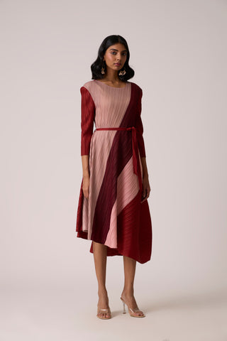 Evelyn Colourblock Dress - Maroon/Pink Evelyn Colourblock Dress - Maroon/Pink