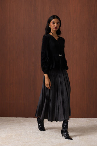 Emery Ruffle Top - Black