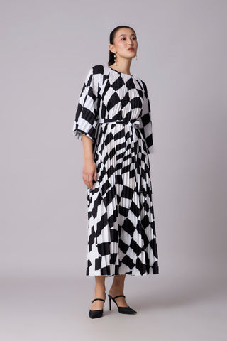 Ariel Maxi Dress - Black & White