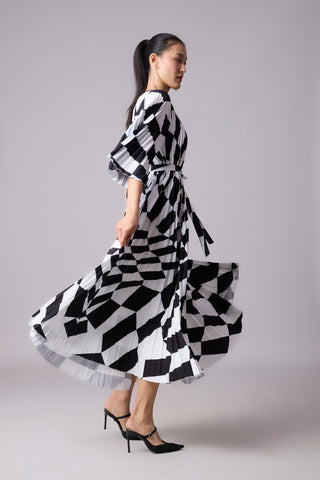 Ariel Maxi Dress - Black & White