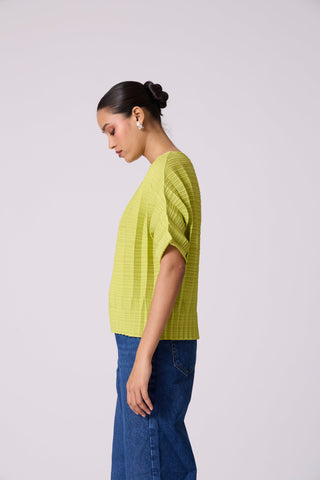 Ryna 3D Pleat Top - Apple Green