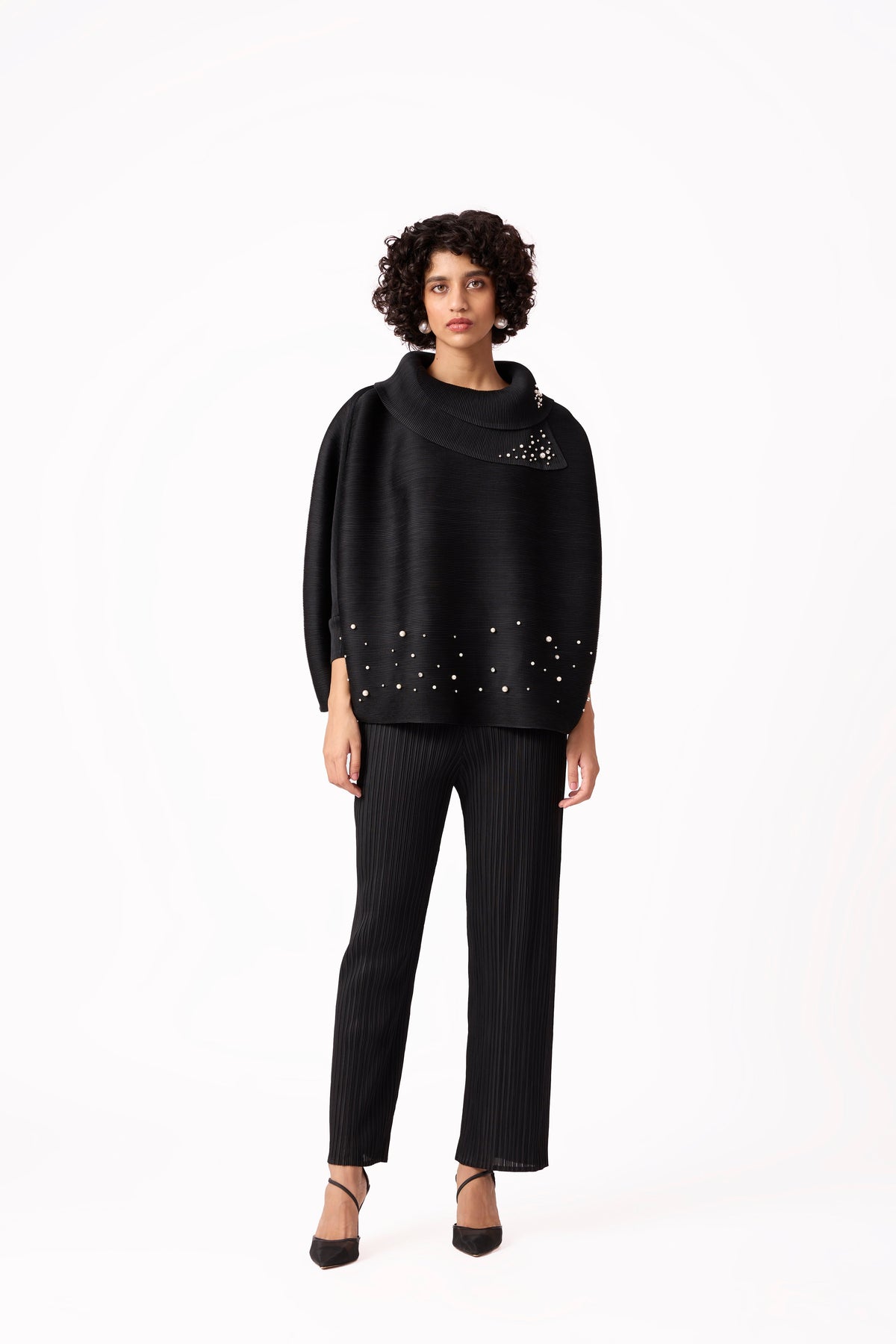 Sloane Pearled Batwing Set - Black