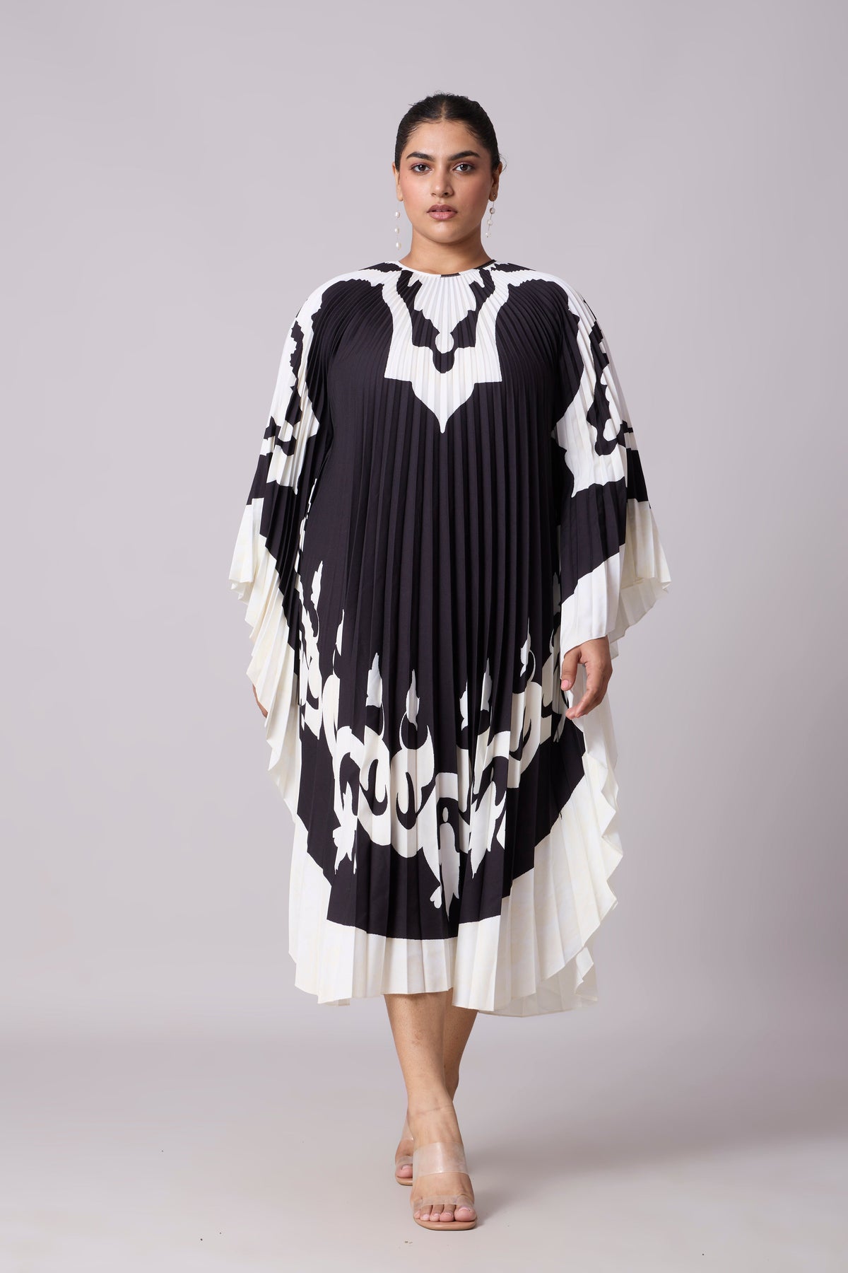 Sarah Print Kaftan - Black & White