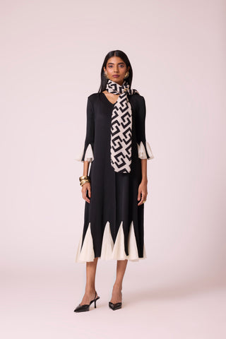 Printed Scarf - Sand & Black