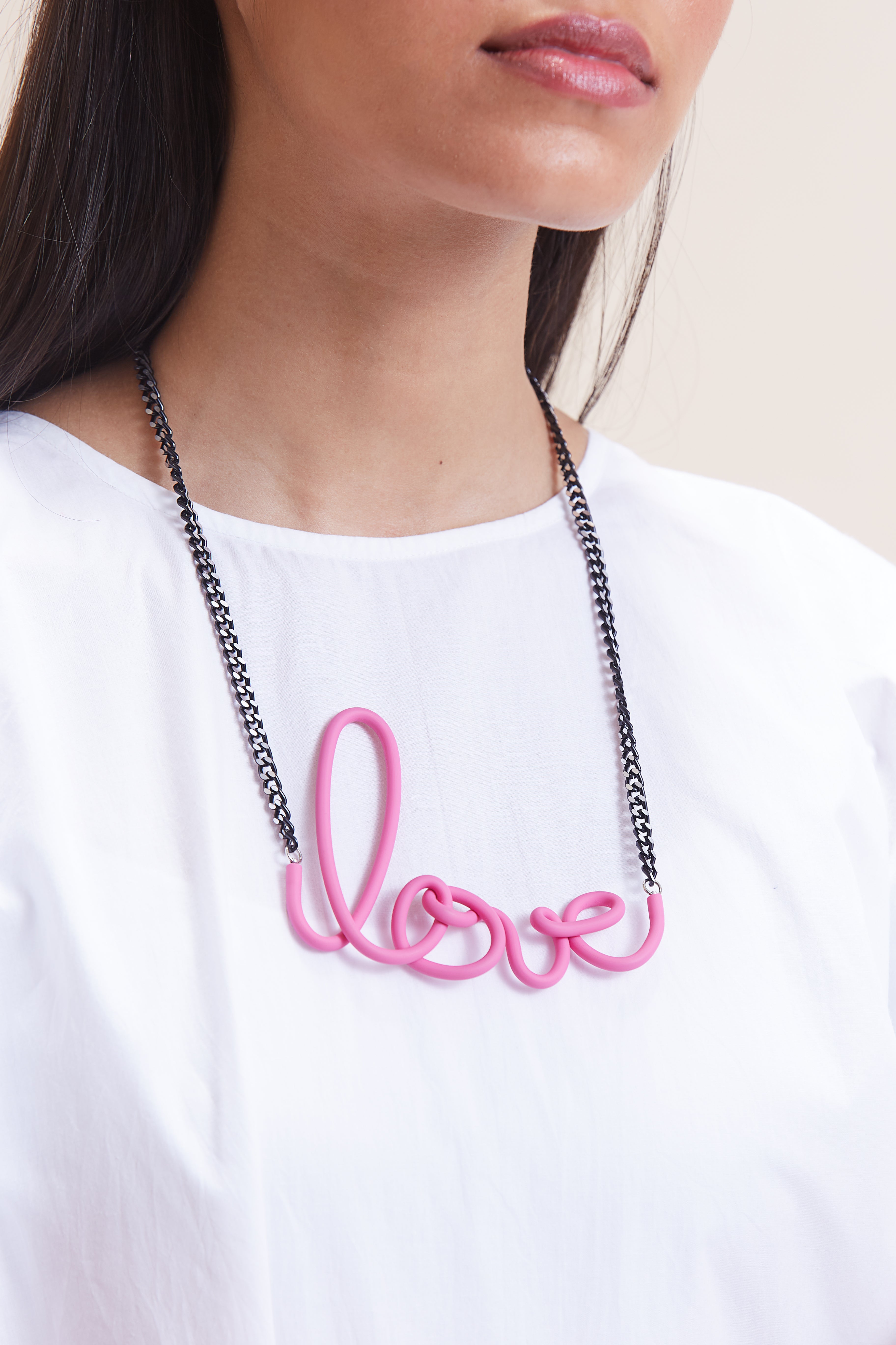 Love Necklace Short - Pink